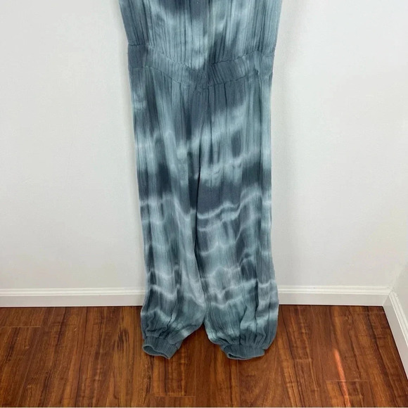 Jen’s Pirate Booty Blue Tie Dye Boho Jumpsuit Size S - Picture 3 of 9